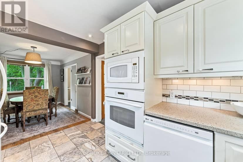 177 York Road — photo 7 of 26