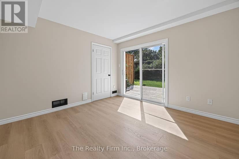 19 - 46 Conestoga Road — photo 8 of 35