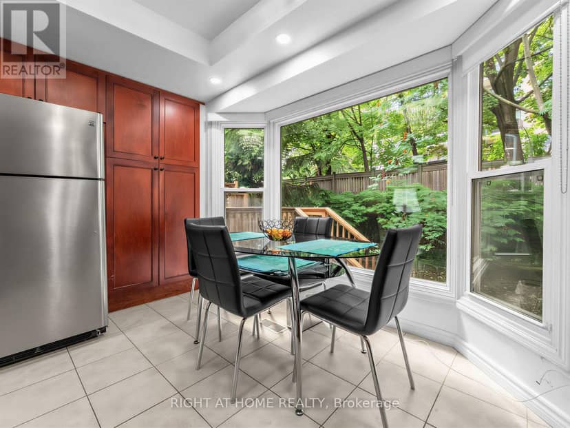 25 Tamarack Circle — photo 14 of 33