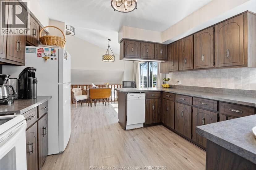 19085 Blue Water Avenue — photo 20 of 40