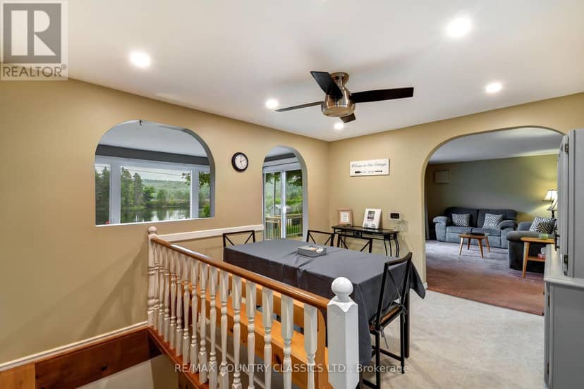 1055 Burleigh Road — photo 10 of 40