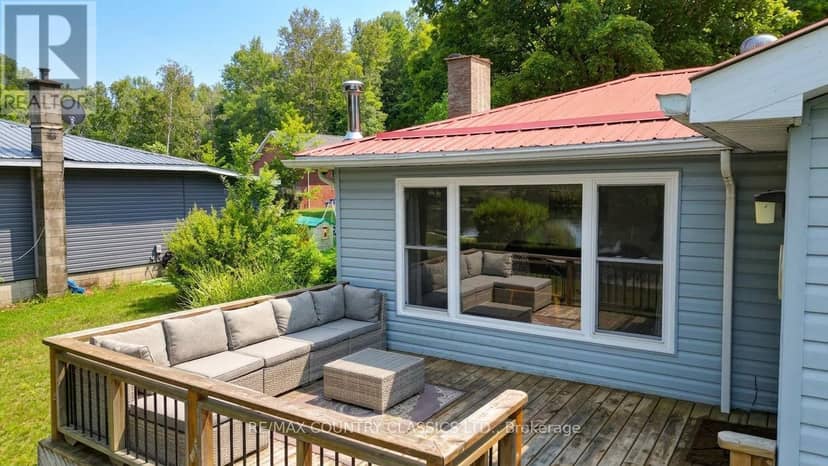 1055 Burleigh Road, Highlands East, photo 5