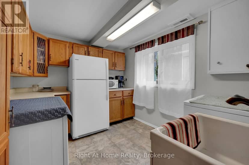 7508 Bamsey Drive — photo 34 of 40