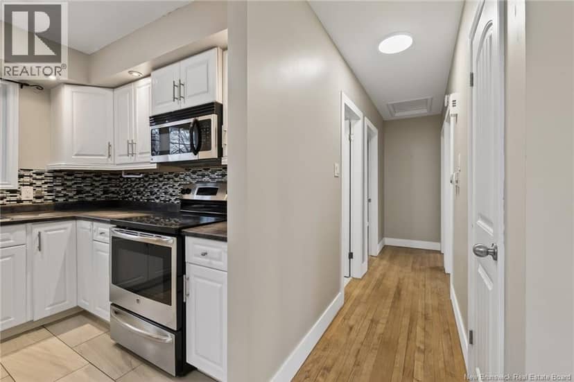 217 Canterbury Avenue — photo 14 of 40