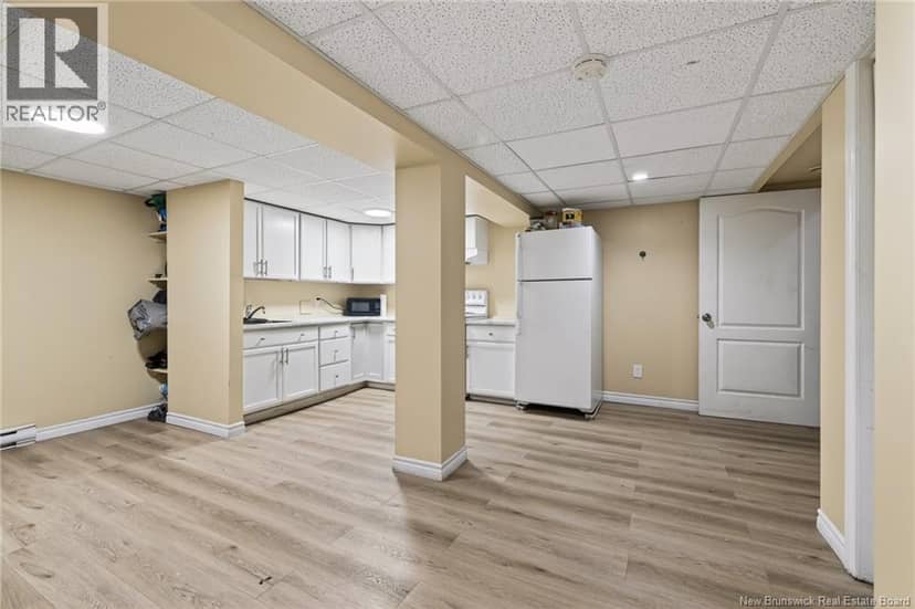 217 Canterbury Avenue — photo 27 of 40