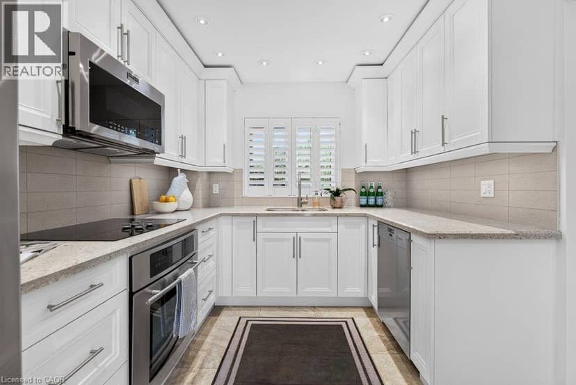 2136 OLD LAKESHORE Road Unit# 4 — photo 9 of 38