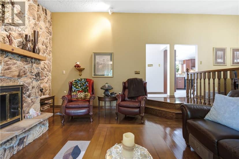 2124 Salo Road — photo 13 of 40