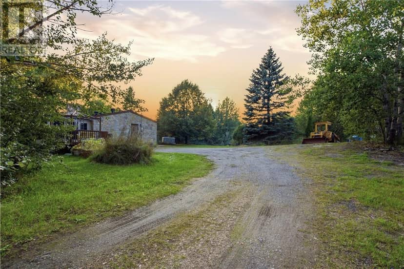 2124 Salo Road — photo 35 of 40