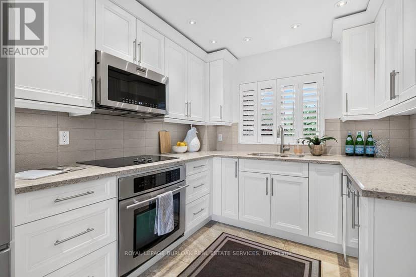 4 - 2136 Old Lakeshore Road — photo 10 of 38