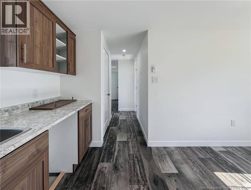 45 Luanne Drive — photo 11 of 22
