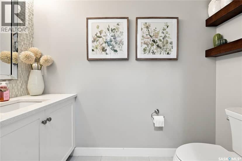 4302 Sage CRESCENT E — photo 20 of 40