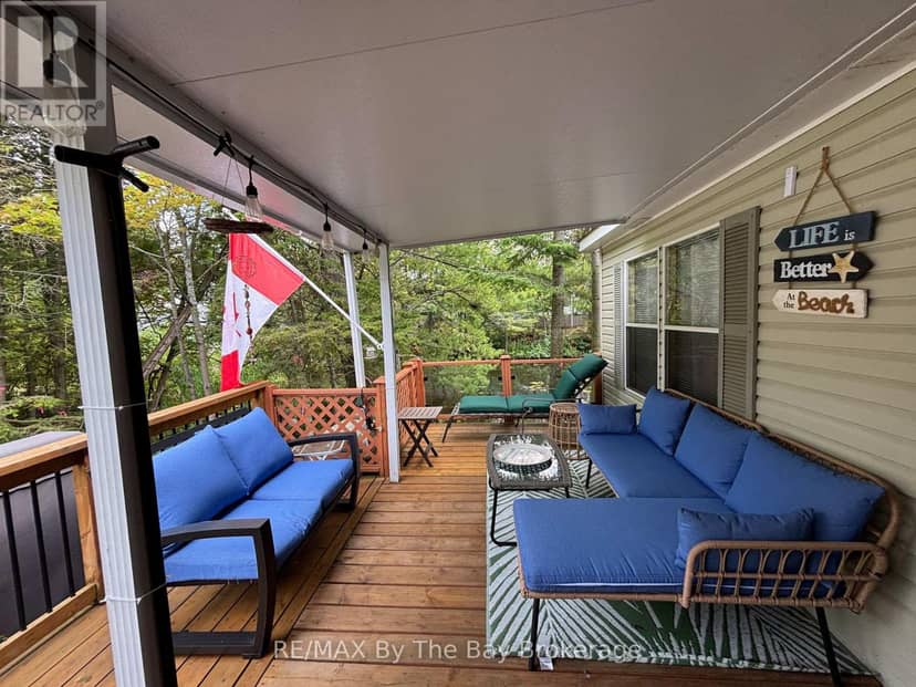 168 - 85 Theme Park Drive, Wasaga Beach, photo 2