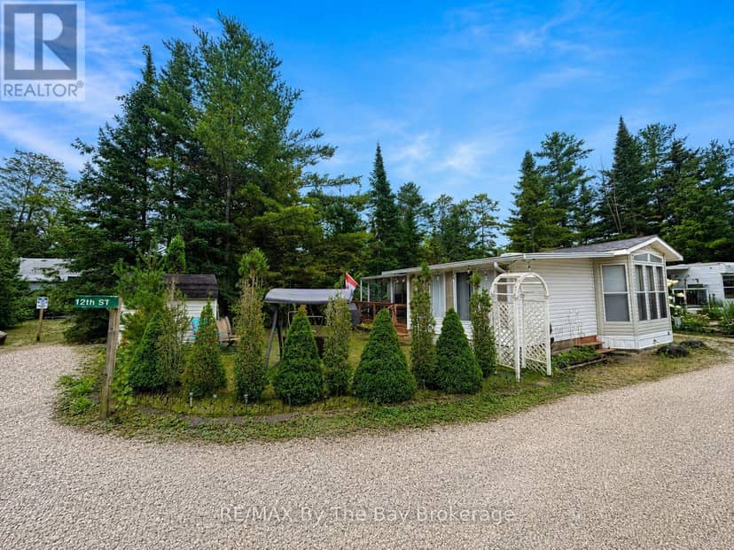 168 - 85 Theme Park Drive, Wasaga Beach, photo 4