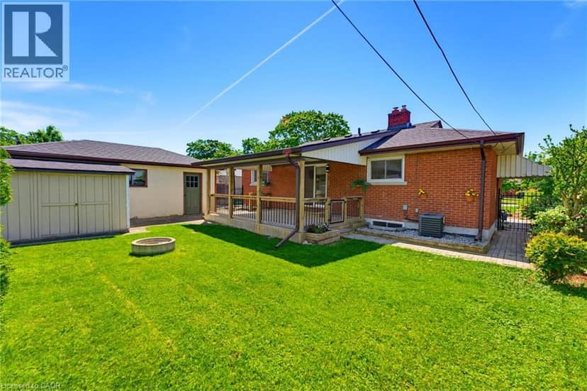 17 BROADMORE Avenue — photo 33 of 39