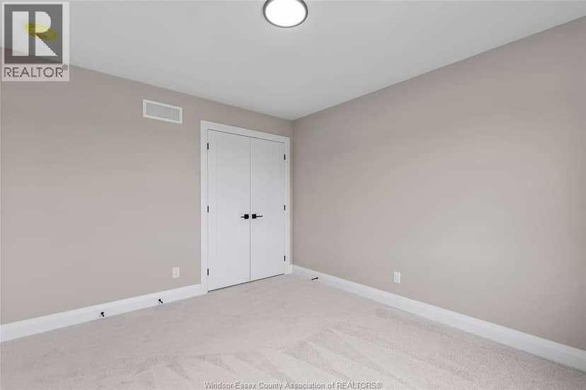 303 Ruth — photo 16 of 35