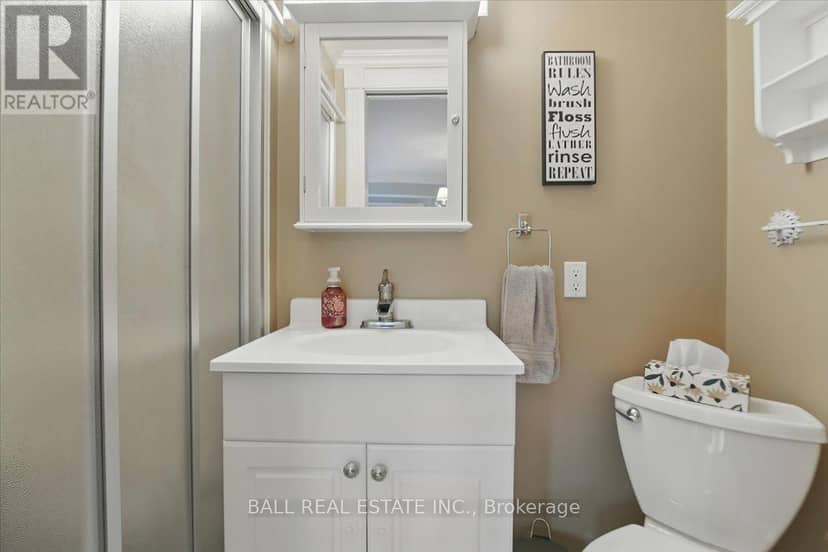3559 Harbour Point Lane — photo 34 of 40