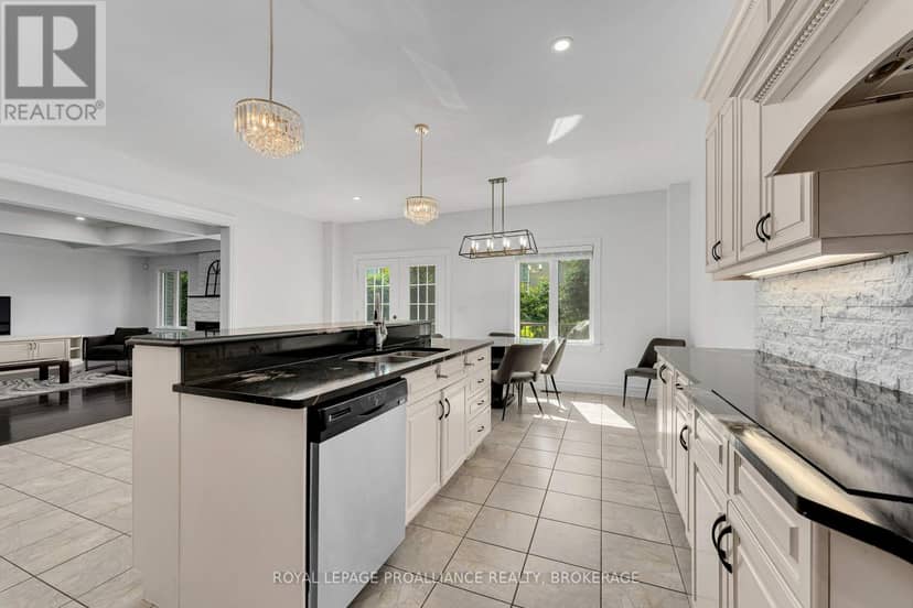 81 Kenwoods Circle — photo 11 of 35