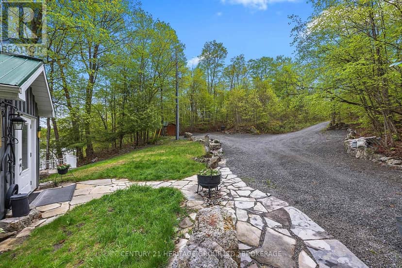 8126 Perth Road, South Frontenac, photo 8