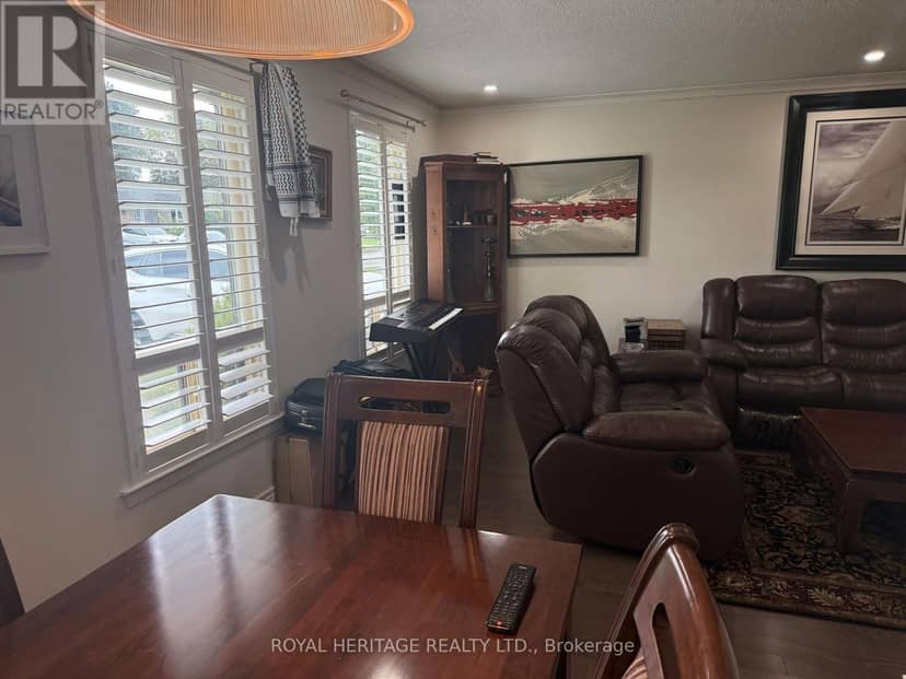 1402 Fordon Avenue — photo 3 of 14