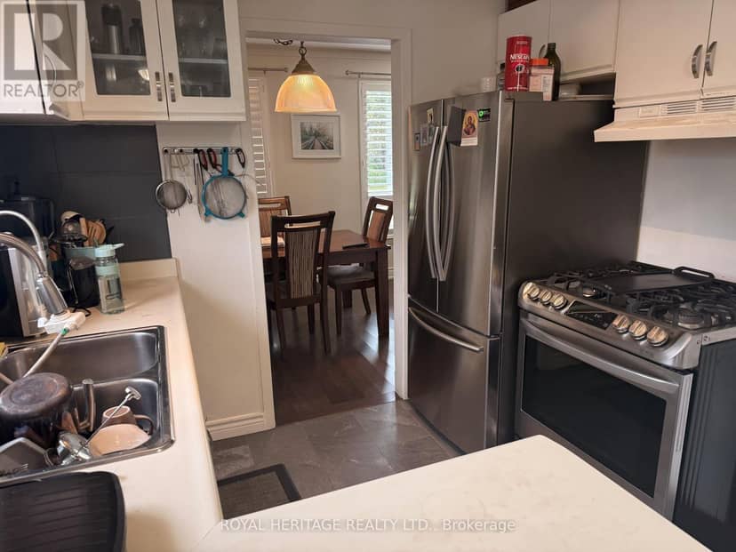 1402 Fordon Avenue — photo 5 of 14