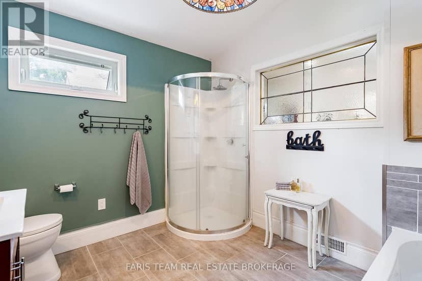 108 Beech Street — photo 17 of 35