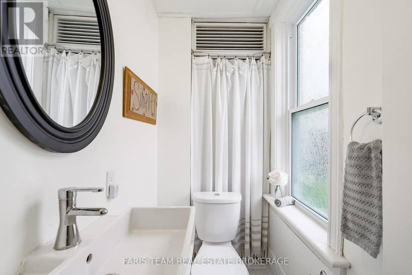 108 Beech Street — photo 19 of 35