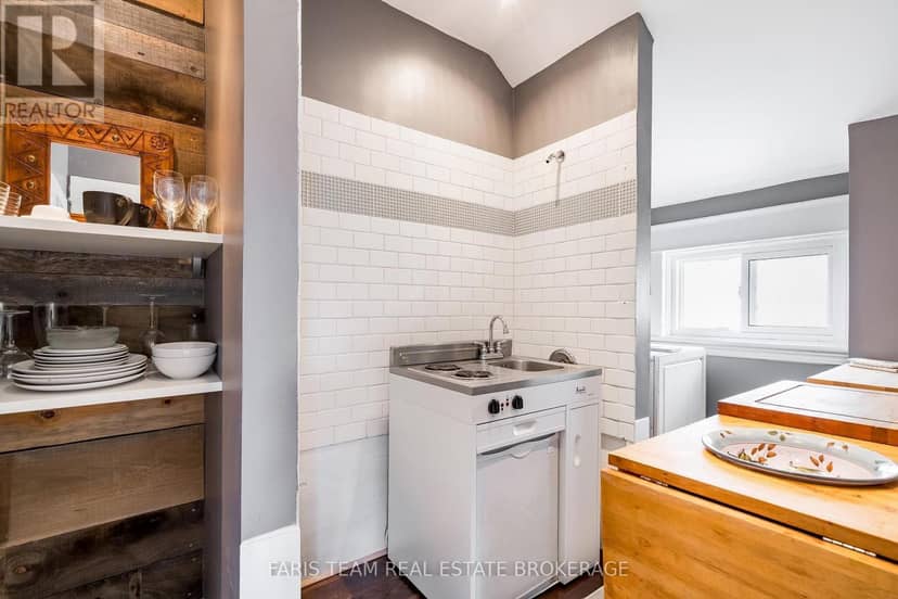108 Beech Street — photo 21 of 35