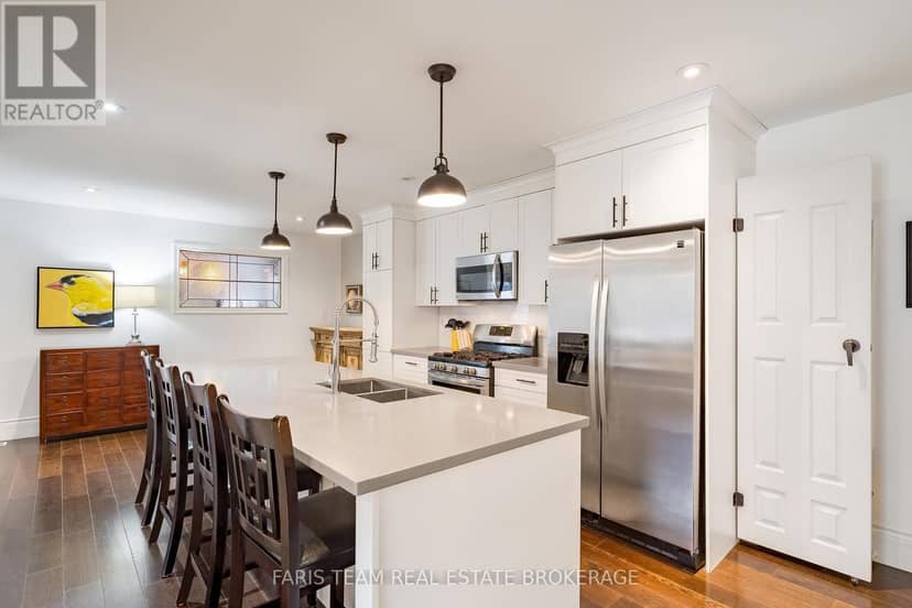 108 Beech Street — photo 6 of 35