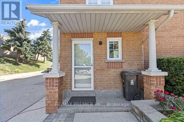 8 - 116 Rory Road — photo 3 of 32