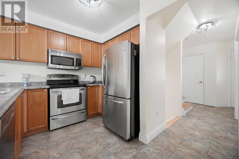 28 Wheatland Drive — photo 21 of 40
