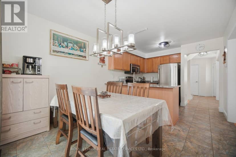 28 Wheatland Drive — photo 26 of 40