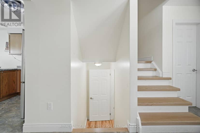 28 Wheatland Drive — photo 32 of 40