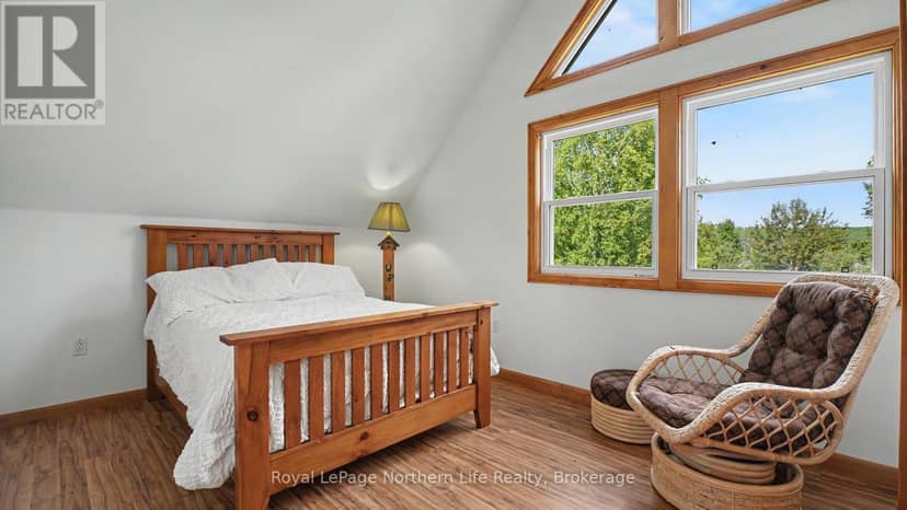 33 White Bear Court — photo 36 of 40