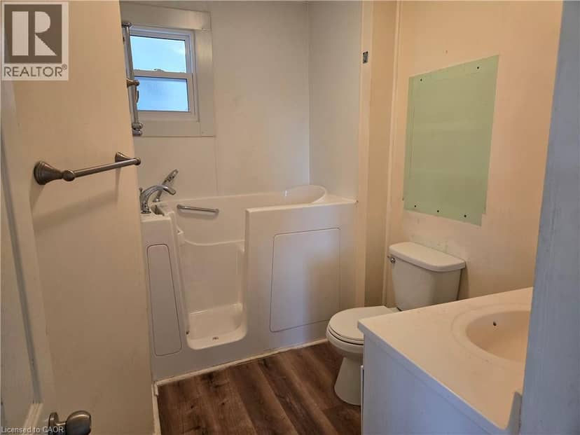 144 BURGAR Street — photo 10 of 20