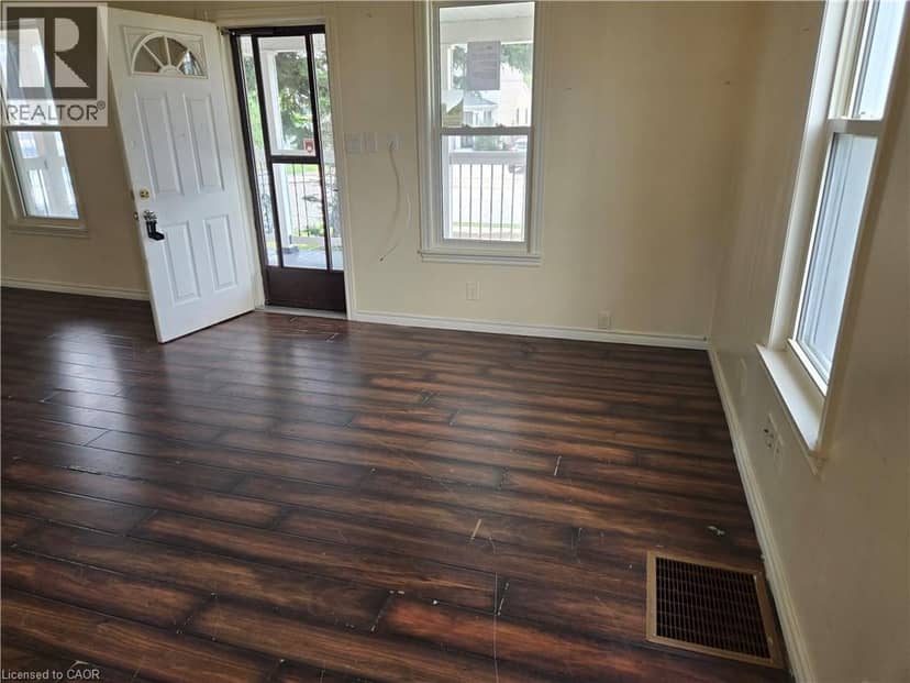 144 BURGAR Street — photo 13 of 20