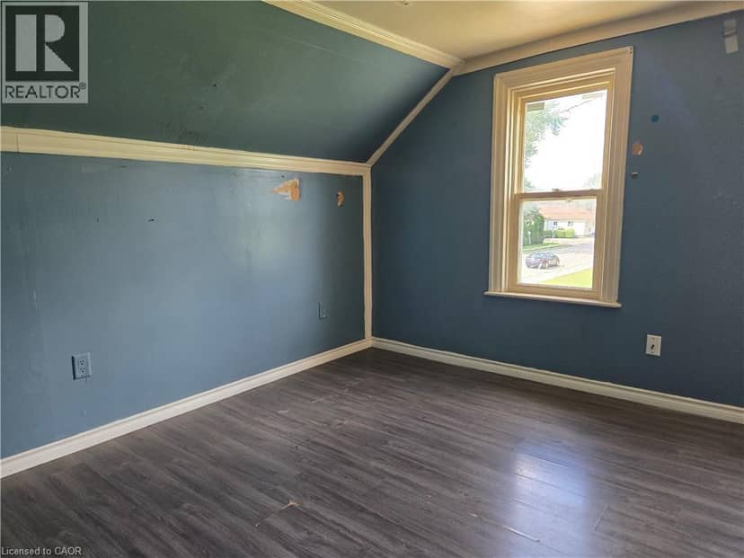 144 BURGAR Street — photo 15 of 20