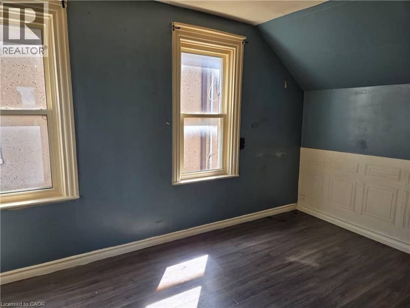 144 BURGAR Street — photo 17 of 20