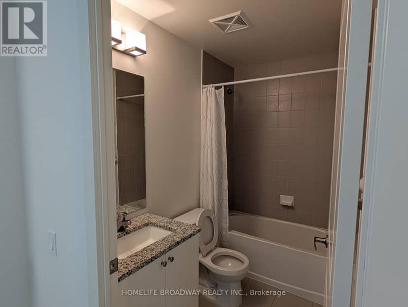 2110 - 4955 Yonge Street — photo 9 of 13