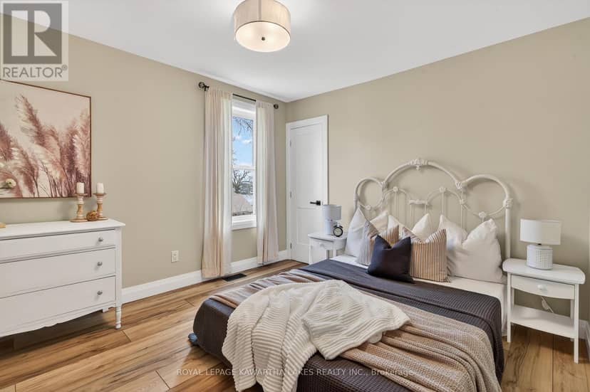 45 Oak Street — photo 12 of 37