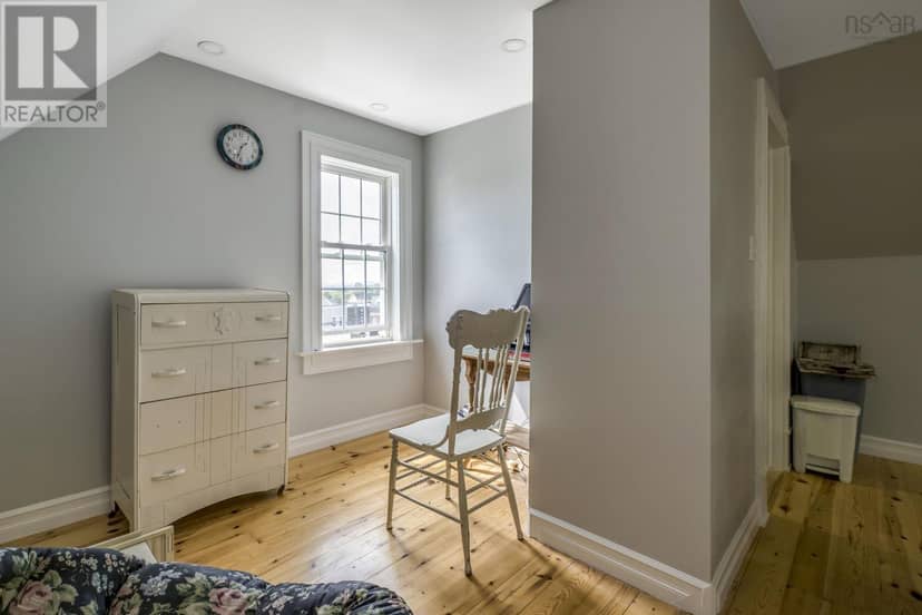 20 Gray Street — photo 25 of 36