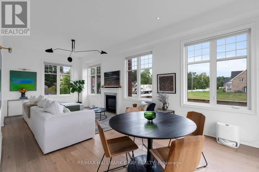 46 Francis Street E — photo 16 of 40