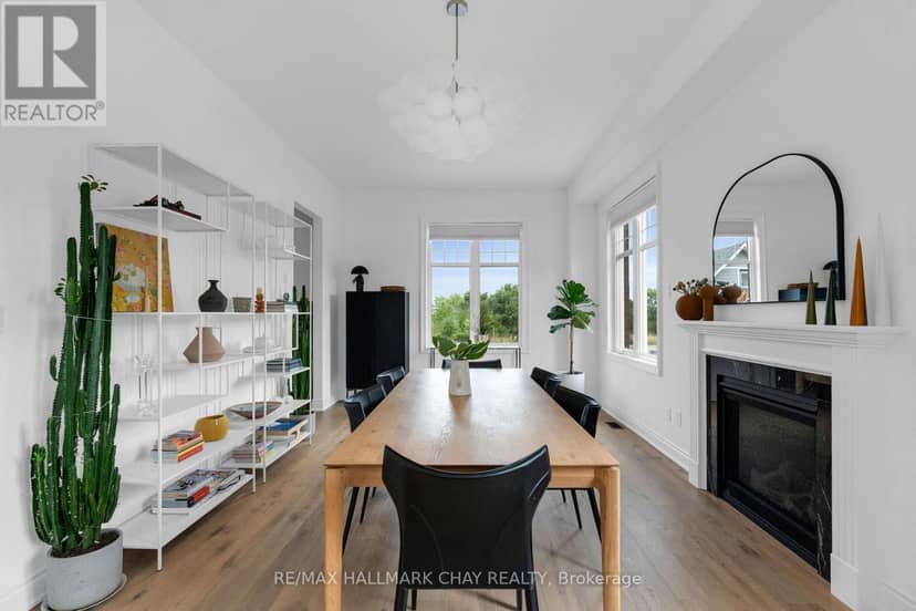 46 Francis Street E, Clearview, photo 8