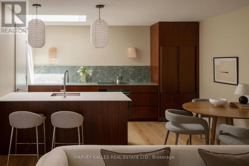 D - 157 Hallam Street — photo 3 of 16