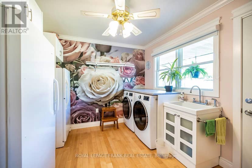 1695 Scugog Street — photo 9 of 40