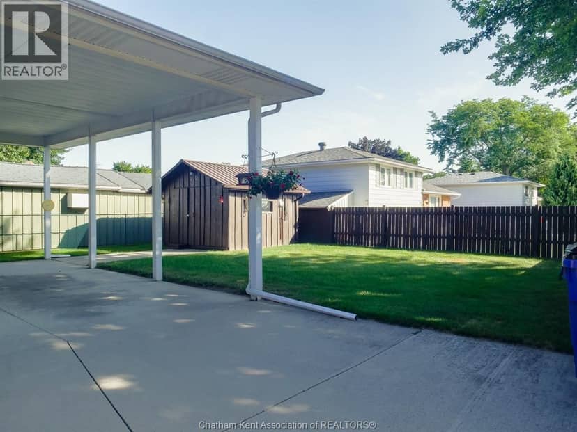 61 Vanier Drive — photo 7 of 27