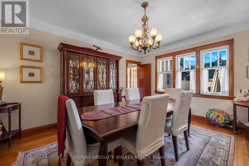 425 Besserer Street — photo 13 of 40