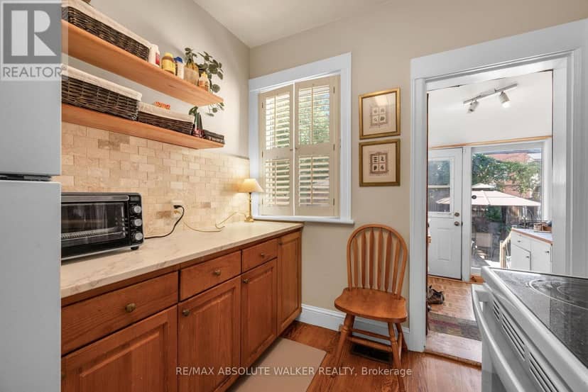 425 Besserer Street — photo 17 of 40