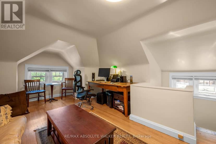 425 Besserer Street — photo 26 of 40