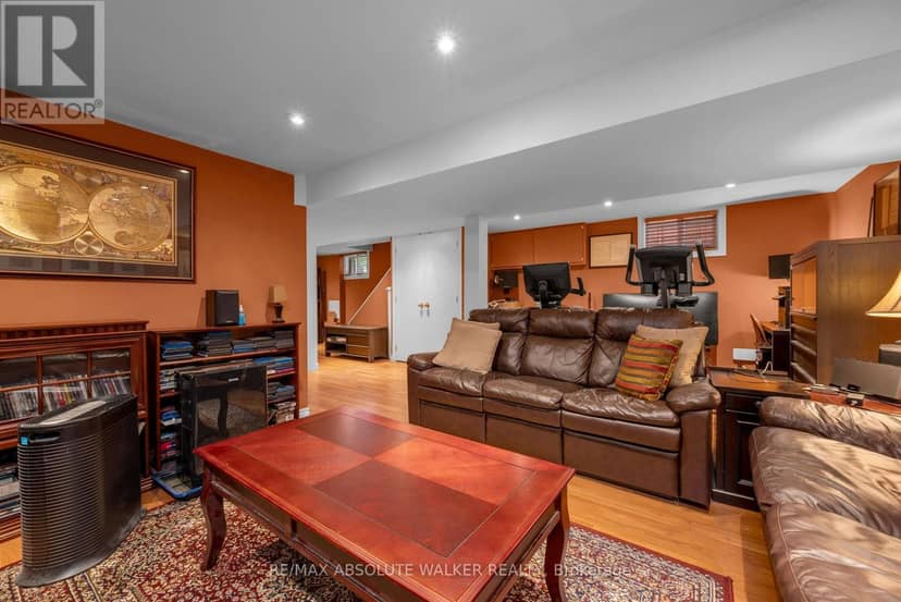 425 Besserer Street — photo 29 of 40