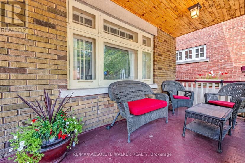 425 Besserer Street — photo 5 of 40